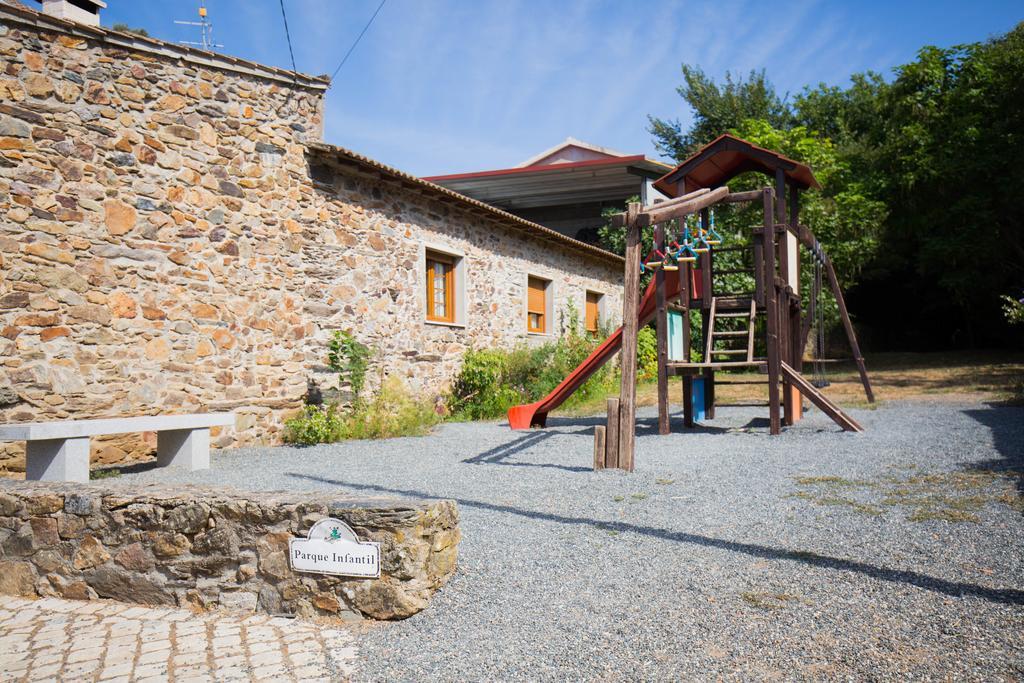 Apimonte Casa Do Serra - Pn Montesinho Vilarinho  Kültér fotó